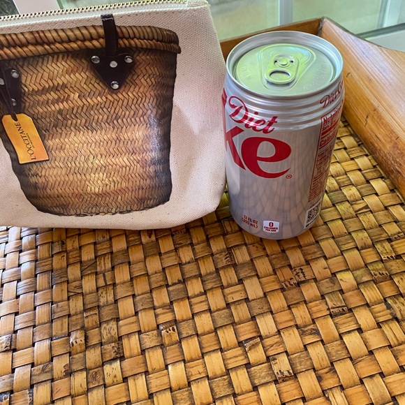 L’OCCITANE Small Canvas Zippered Clutch Bag Size: 6”x 7.5” ❤️ ‼️PRICE DROP‼️ - Picture 6 of 6